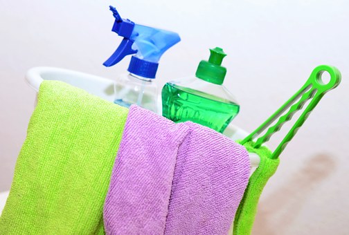 איך אפשר לנקות את הבית בצורה יעילה?